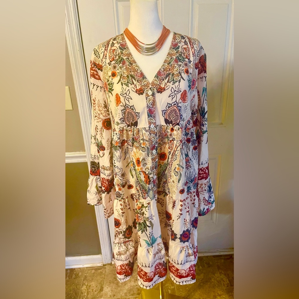 New with tags Boho Bell sleeved tiered dress - Picture 2 of 11